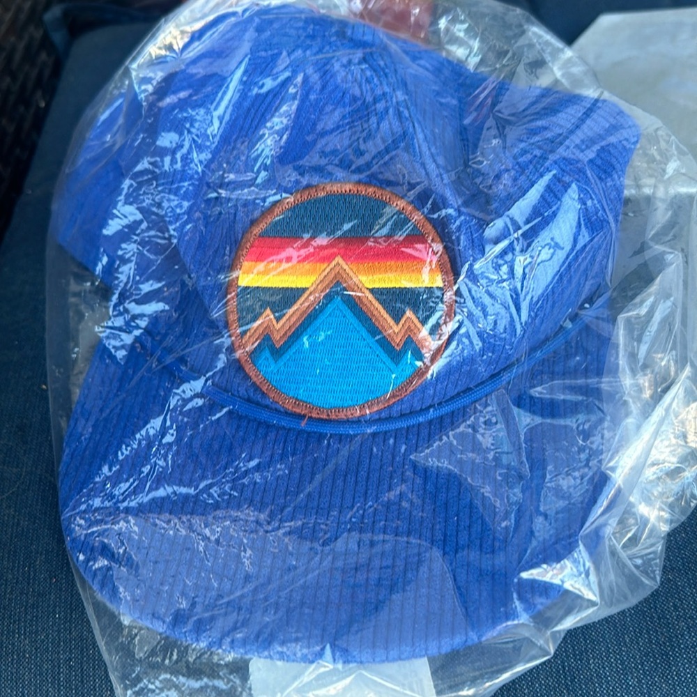 All Seasons Vintage Trucker Hat 🌈